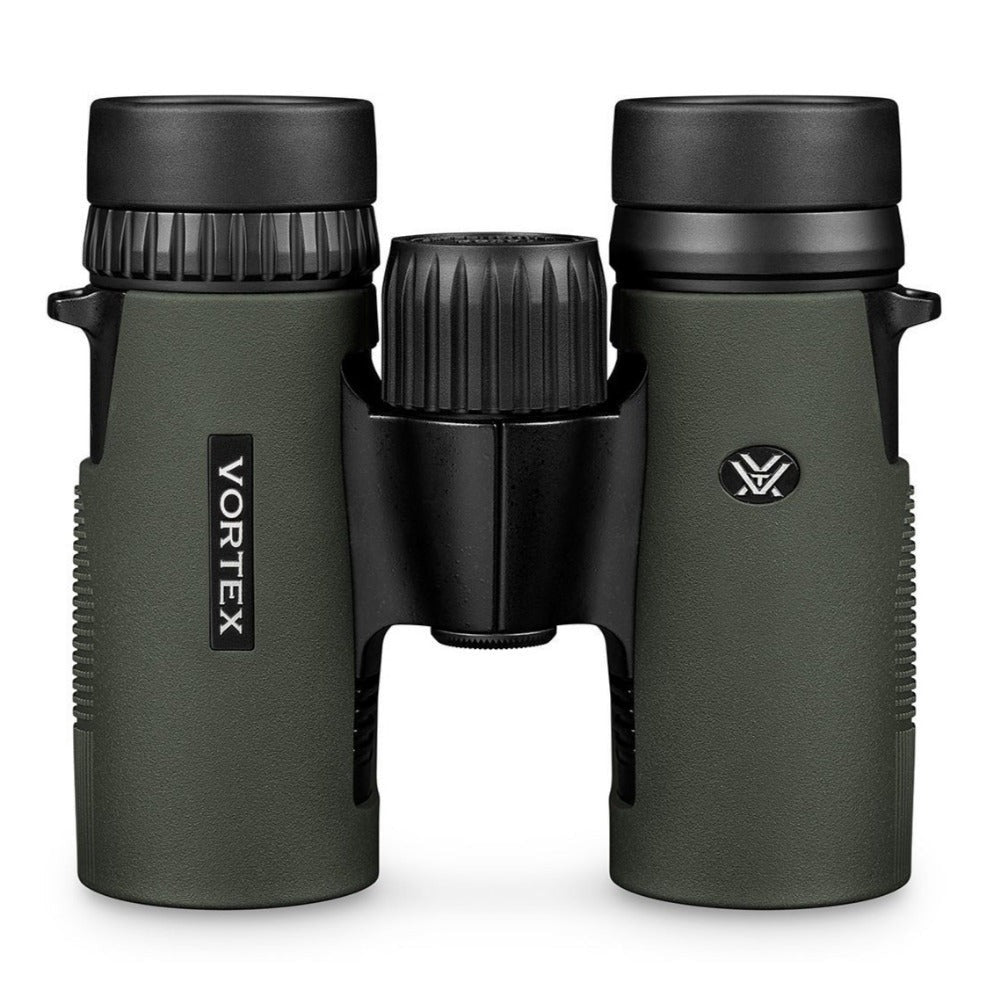 Vortex 8x32 Diamondback HD Roof Prism Binoculars with Cap and Floating Strap Bundle
