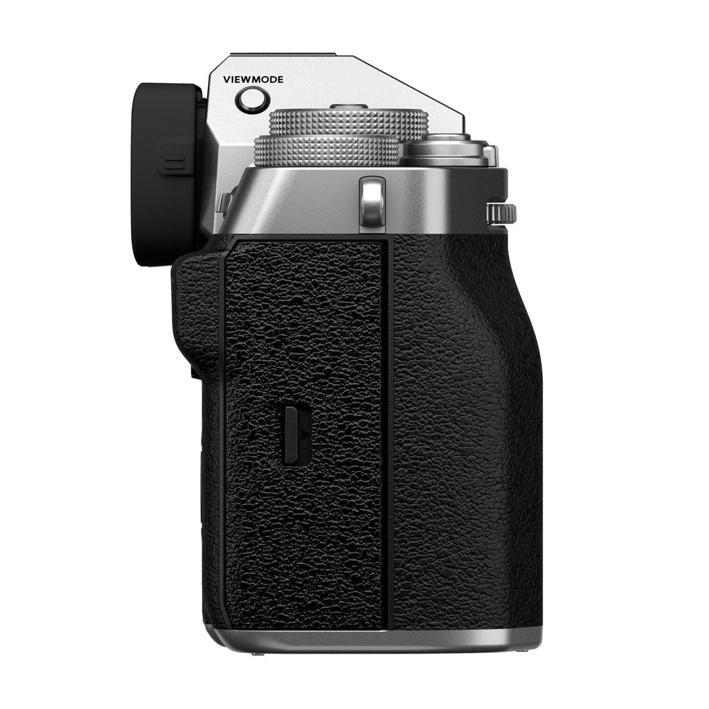 Fujifilm X-T5 Mirrorless Camera with XF16-80mmF4 R OIS WR Lens (Silver)