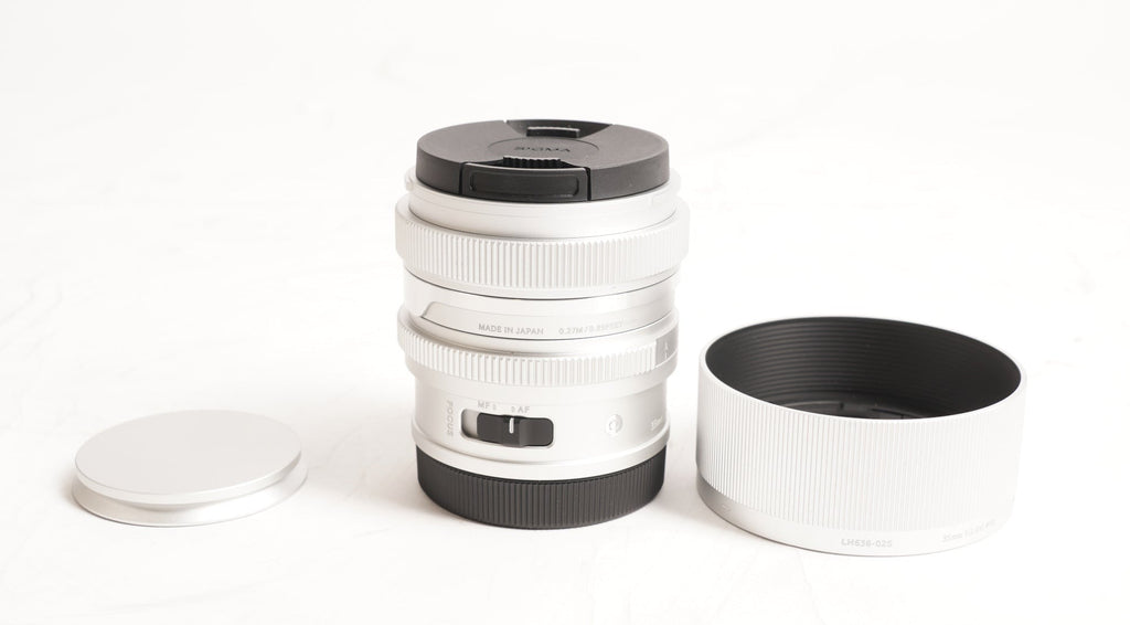 Sigma 35mm F2 DG Silver Contemporary Lens for L Mount (Used)