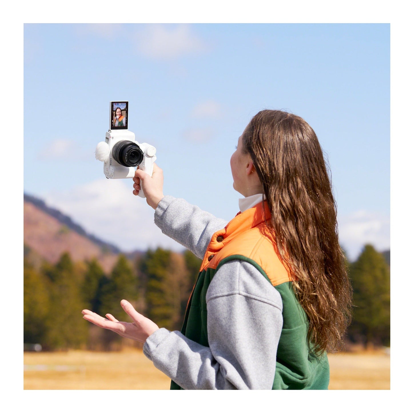 Sony Alpha ZV-E1 Full-frame Interchangeable Lens Mirrorless Vlog Camera (White)
