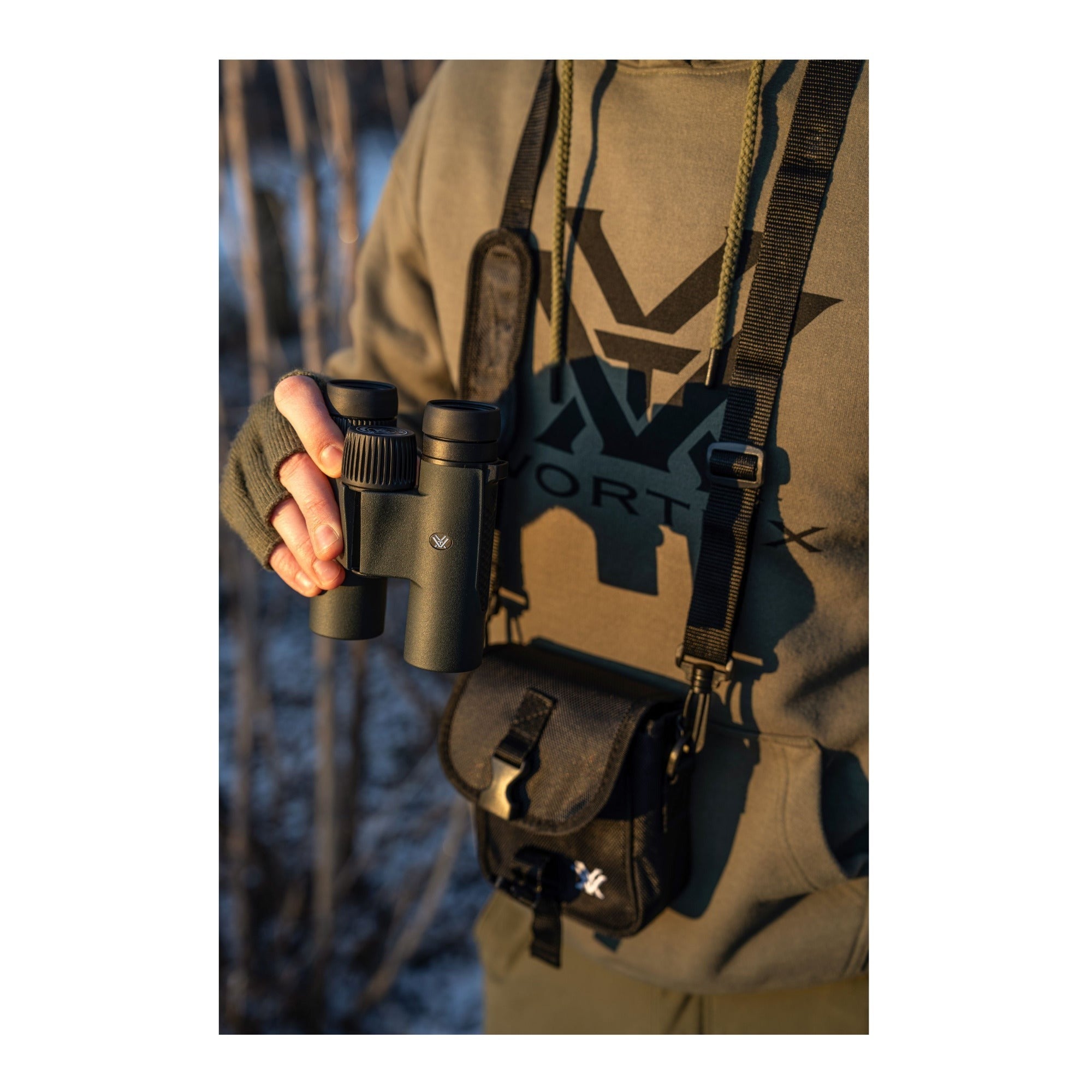 Vortex Triumph HD 10x28 Binocular - Fully Multi-Coated Lenses with Rubber Armor