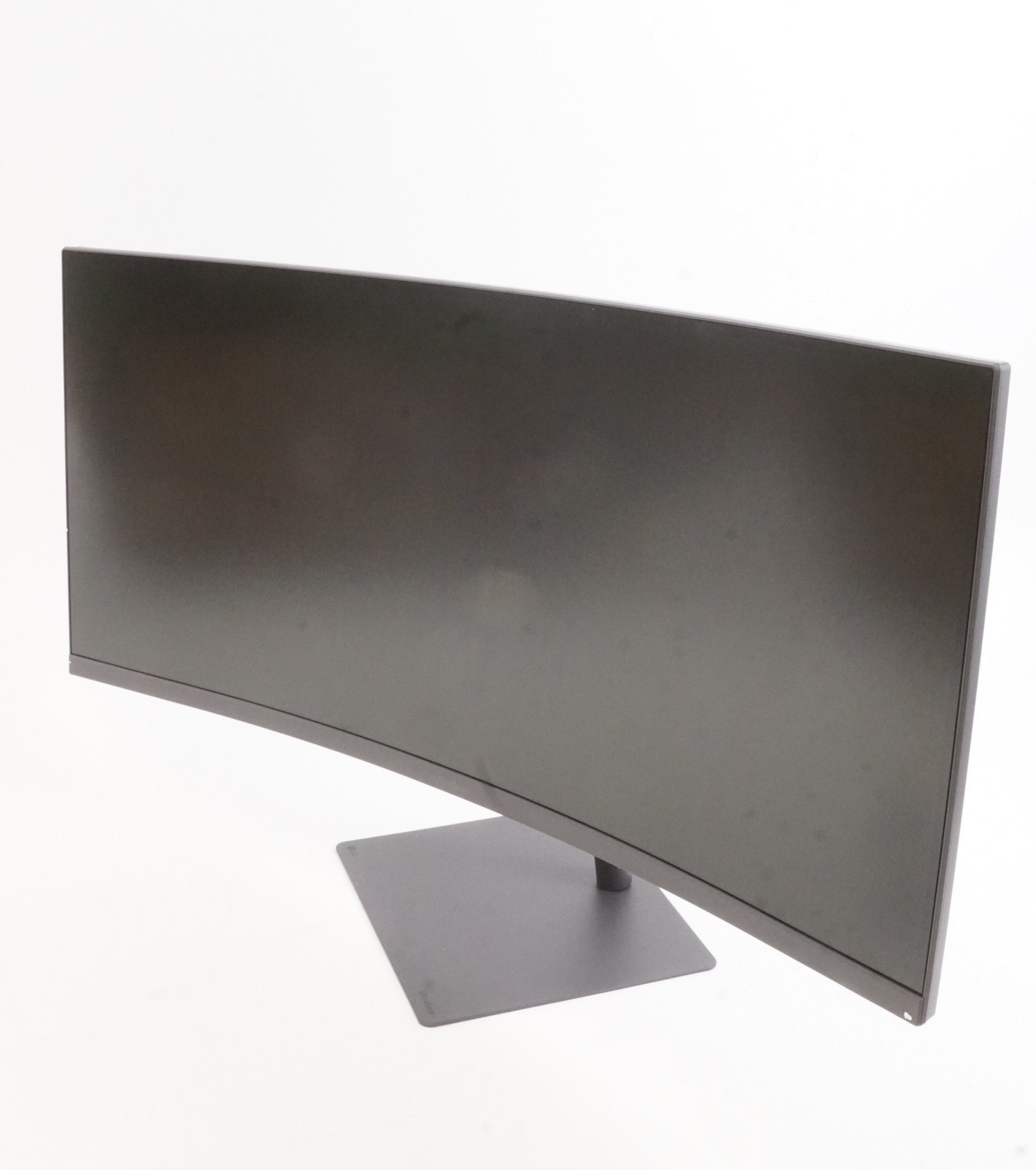 LG 34-Inch UltraGear WQHD 240Hz 1ms FreeSync Premium Curved Gaming Monitor (Used)