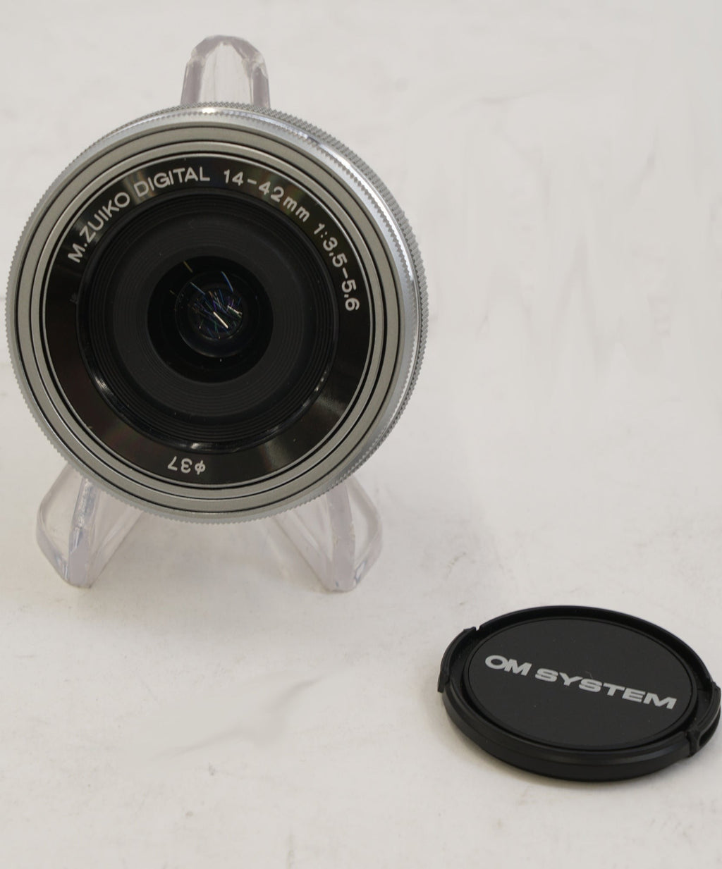 OM SYSTEM M.Zuiko Digital ED 14-42mm f/3.5-5.6 EZ Lens for Micro Four Thirds (Used)