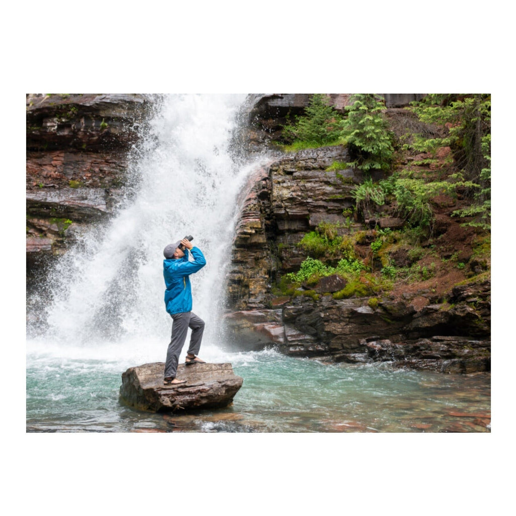 Nikon Action 12x50 Binoculars with Multilayer-Coated Optics and Porro-Prism Design (Black)