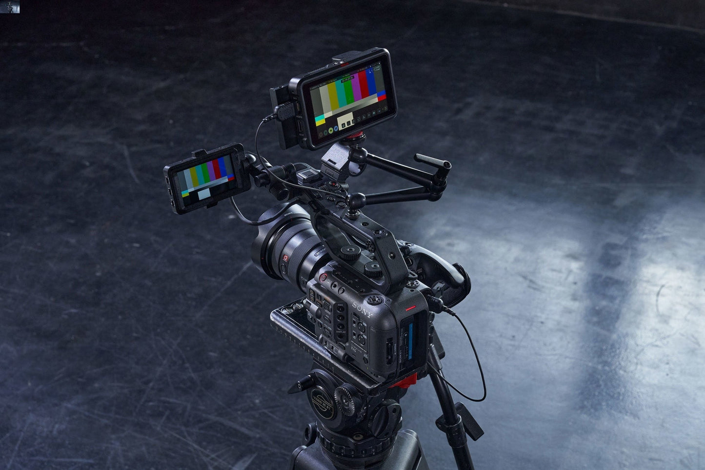 Sony FX6 Cinema Line Full-Frame Camera and FE 24-105mm f/4 G Lens Kit
