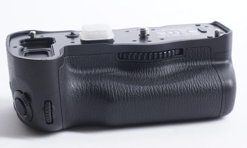 Pentax D-BG6 Battery Grip for K-1 DSLR Cameras (Used)