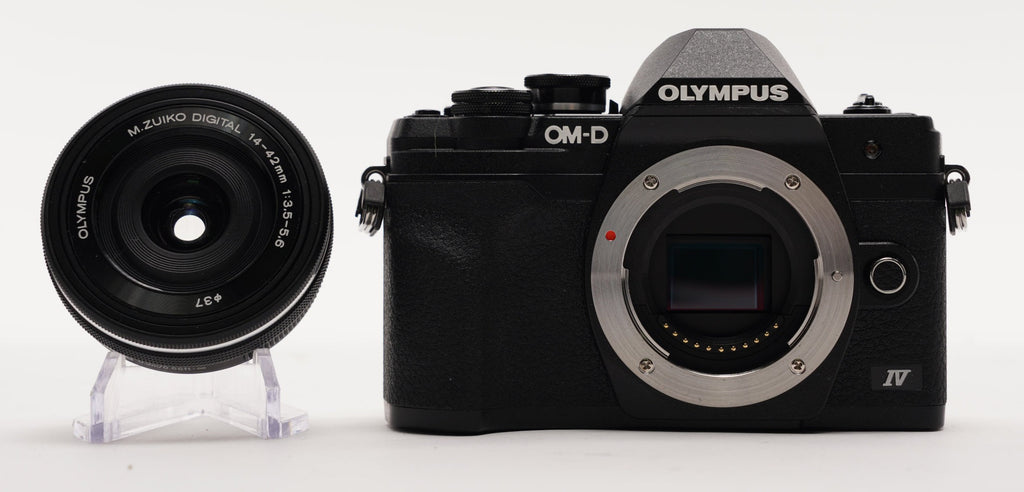 Olympus OM-D E-M10 Mark IV Camera (Black) & M.Zuiko Digital ED 14-42mm Lens Kit (Used)