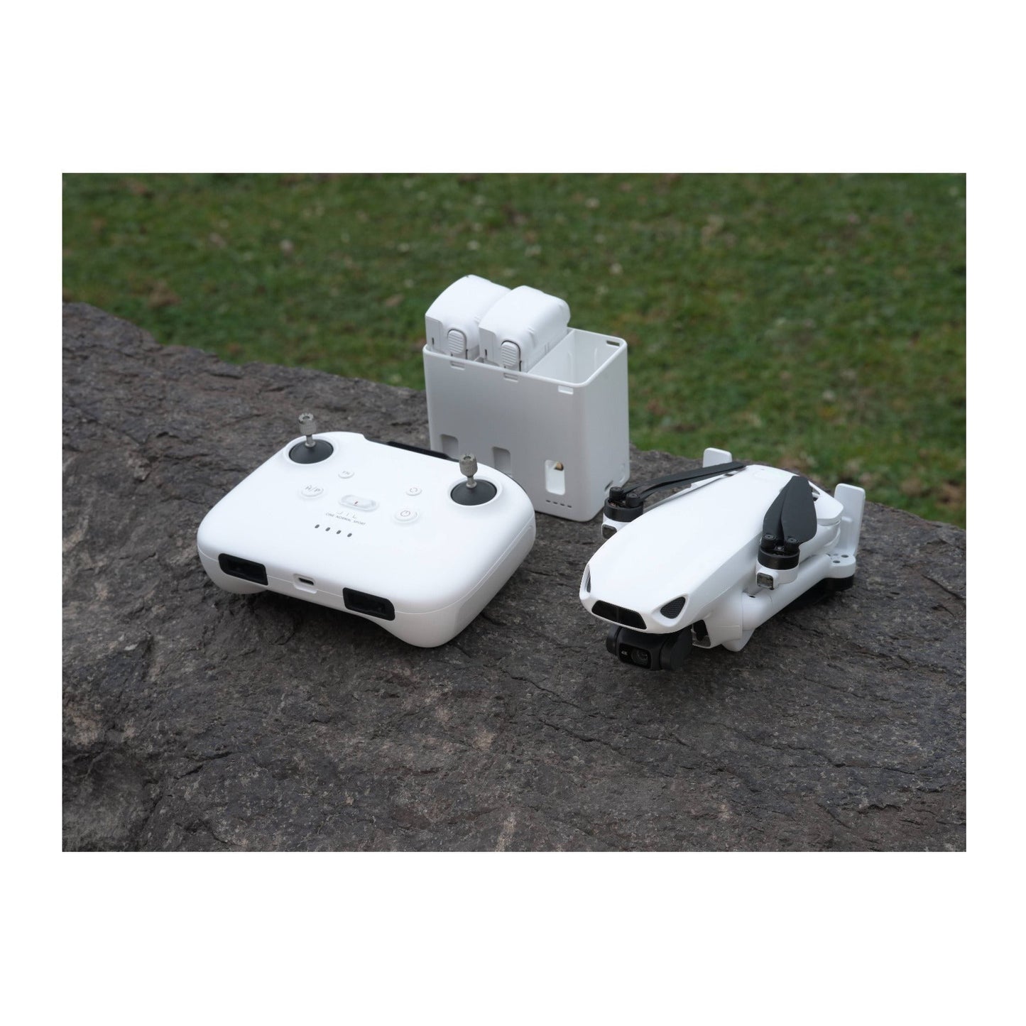 SKYROVER S1 Mini Camera Drone Combo with 4K/60fps Video, 3-Axis Gimbal (White)