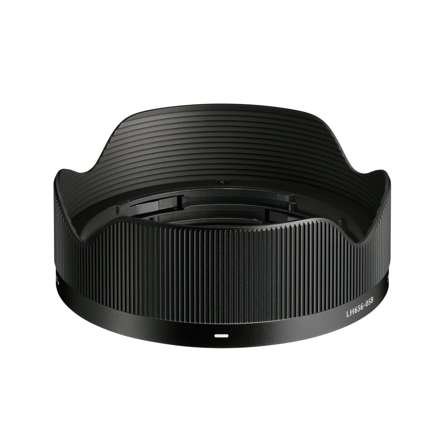 Sigma 24mm F3.5 DG Black Contemporary Lens for L Mount and Accessories Bundle