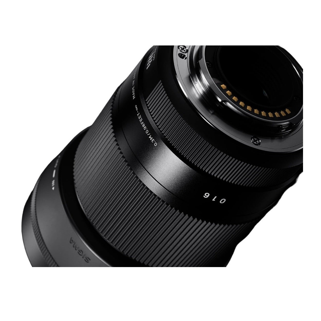 Sigma 30mm F1.4 DC DN Contemporary Lens for Nikon Z Mount with Lens Hood (Black) (Used)
