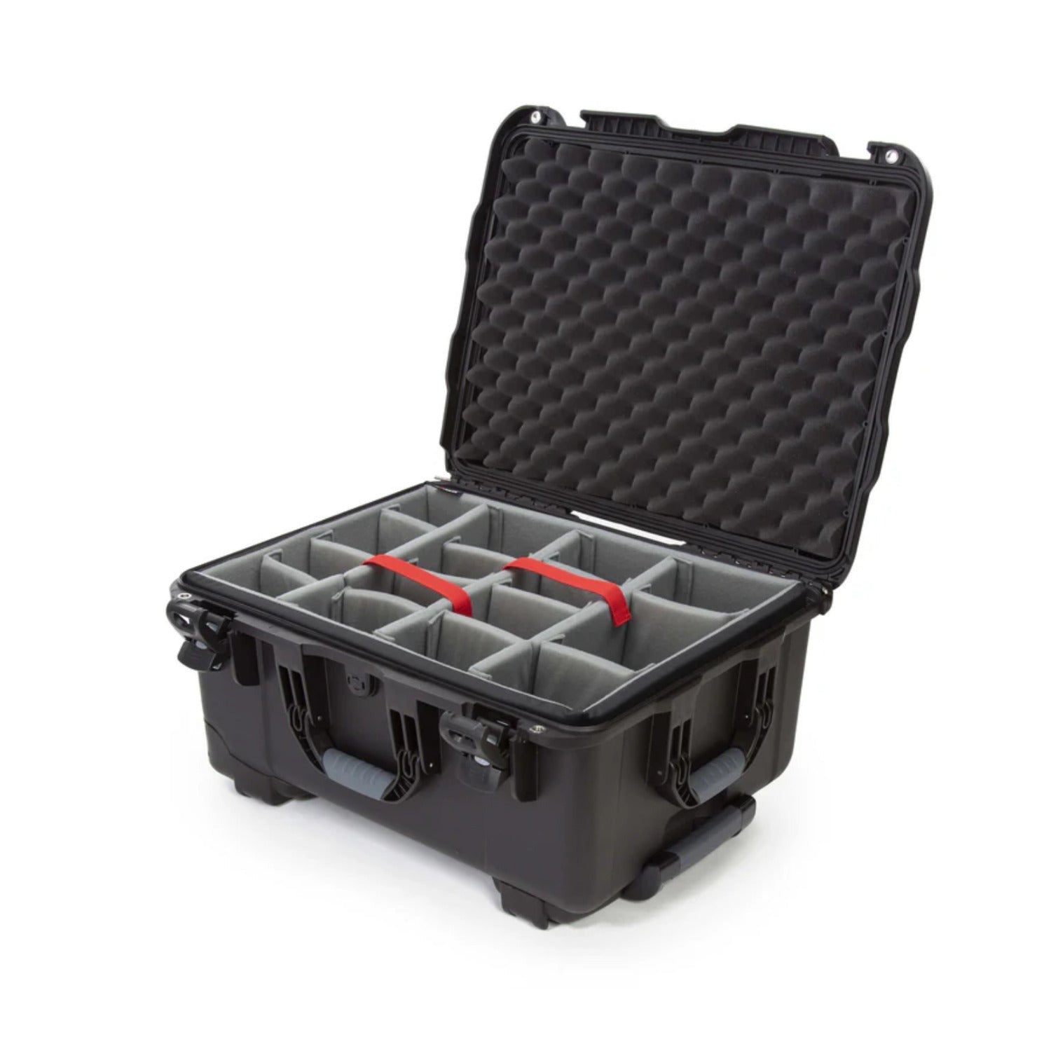 Nanuk 950 Wheeled Hard Case with Padded Divider and Handle (51.9 L, Black)