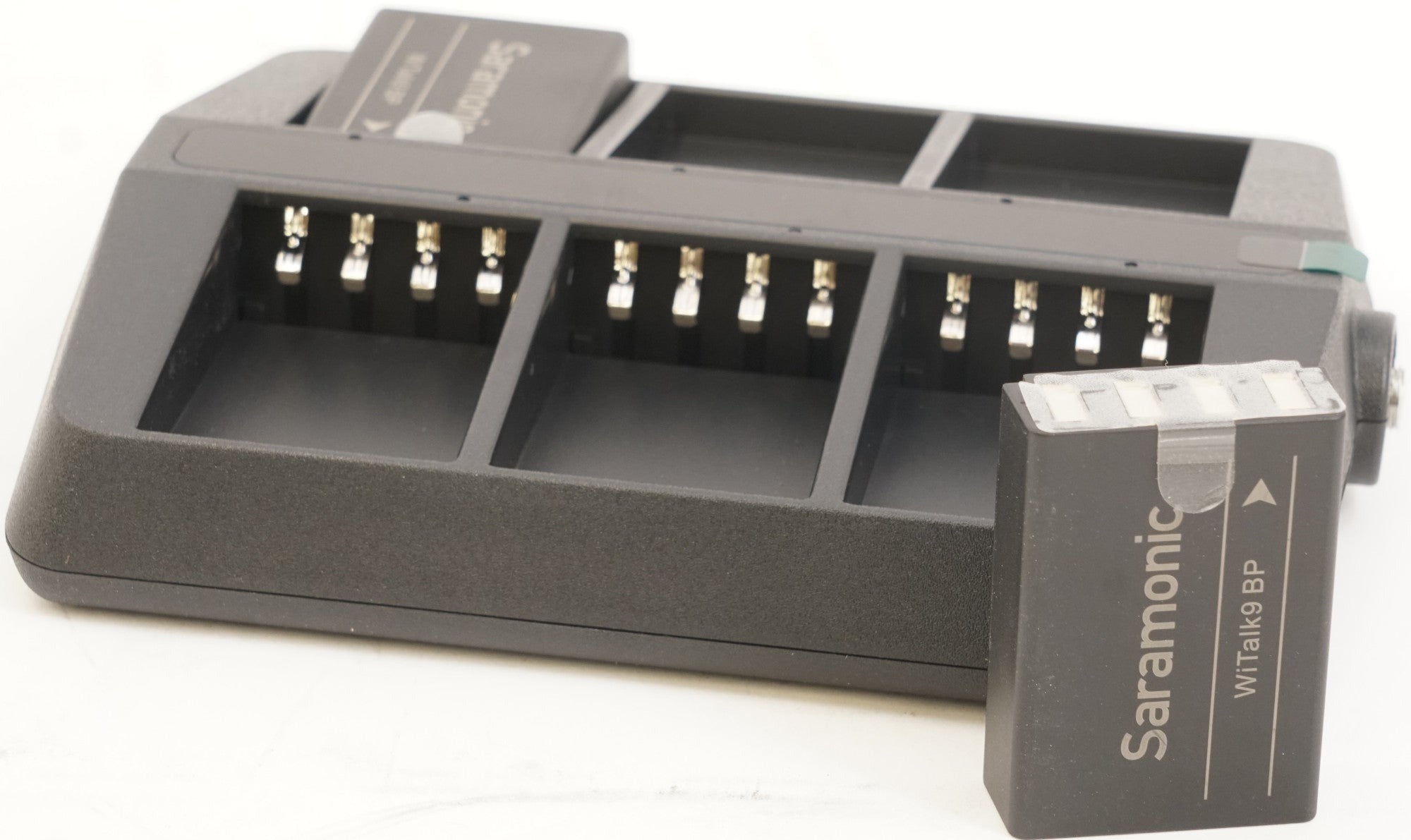 Saramonic WiTalk9 SE-2S 2-Person Full-Duplex Wireless Intercom System (2.4 GHz) (Used)
