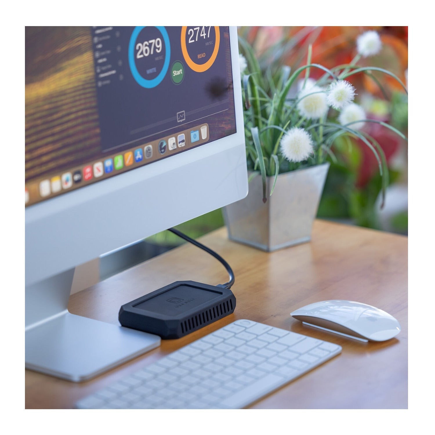 Oyen Digital 4TB U34 Bolt USB4 / Thunderbolt 4 External SSD