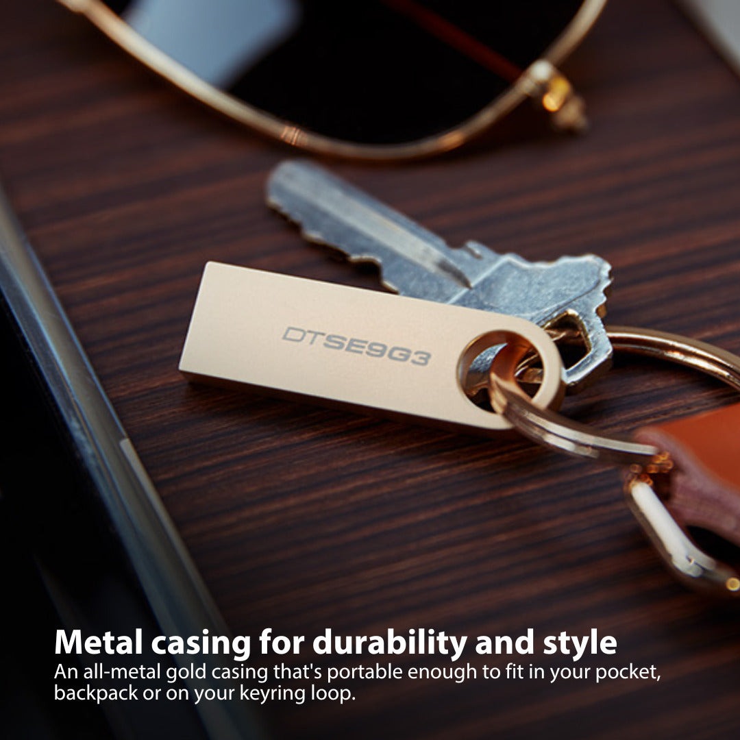 Kingston DataTraveler SE9 G3 USB 3.2 Gen 1 Flash Drive with Gold Casing (128GB) (5-Pack) Bundle
