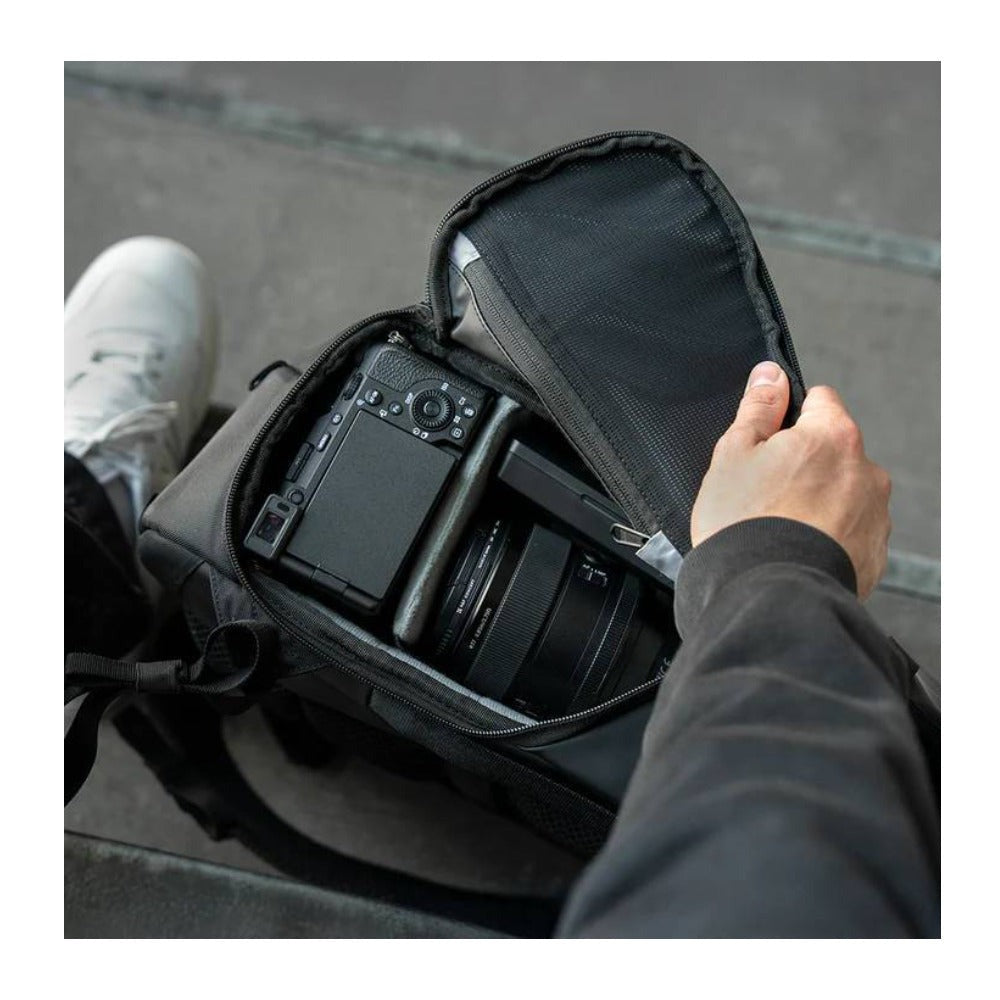 WANDRD Stratus Photo 18L Photography Backpack (Black)