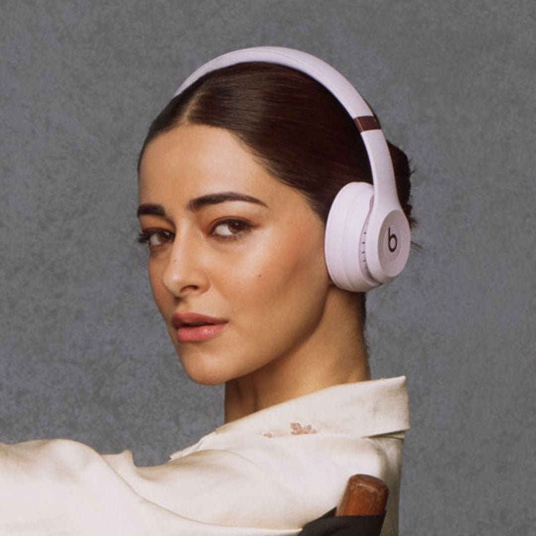 Beats Solo 4 Bluetooth Wireless On-Ear Headphones with Built-In DAC, Cloud Pink (Refurbished)