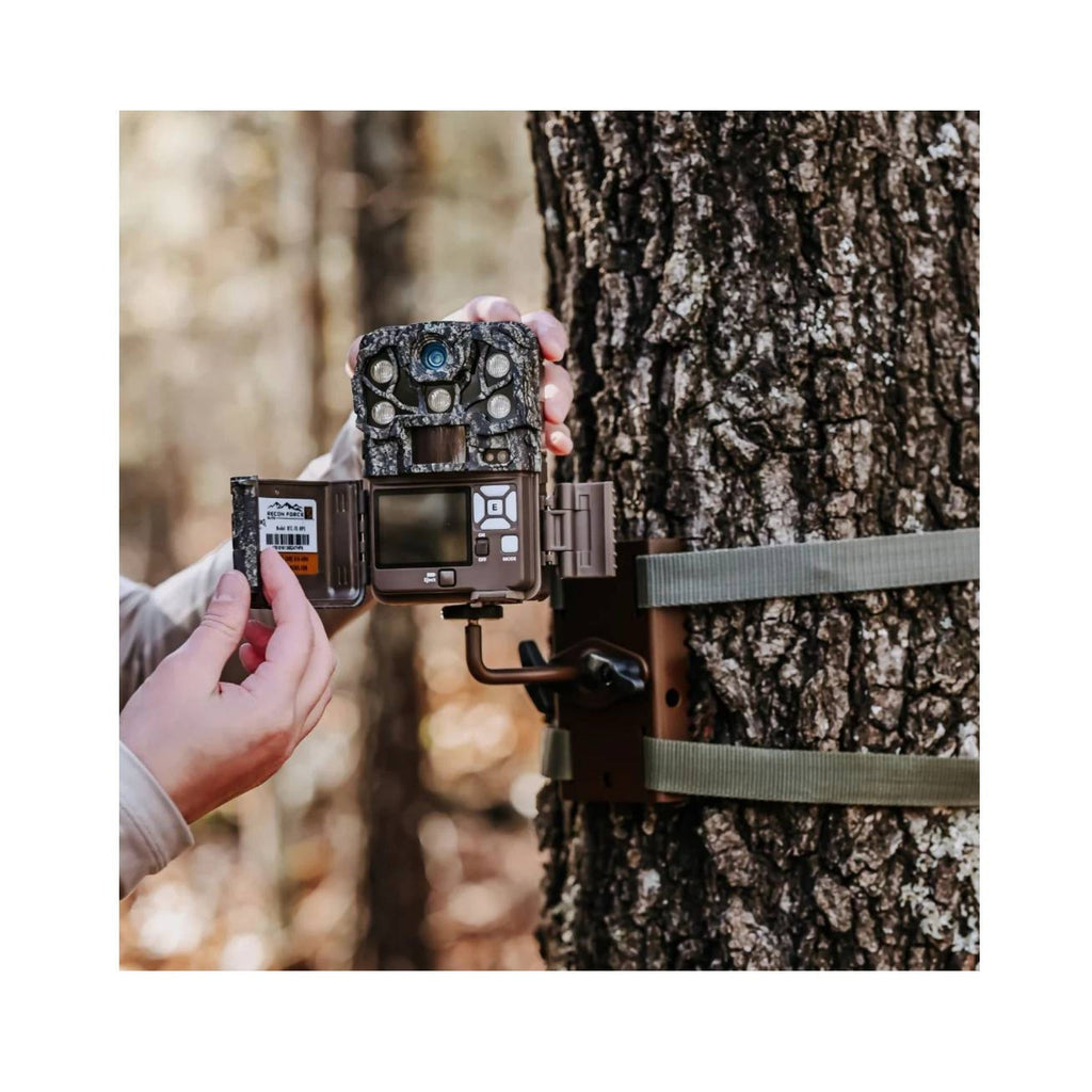 Browning Recon Force Elite Ultra Non-Cellular Trail Camera (2 Pack) Bundle