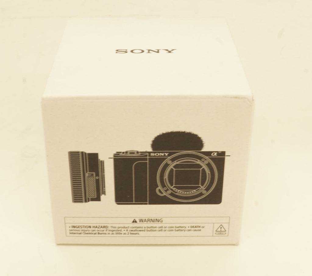 Sony Alpha ZV E10 II Content Creators Camera with Mirroless Lens Kit White (Used)