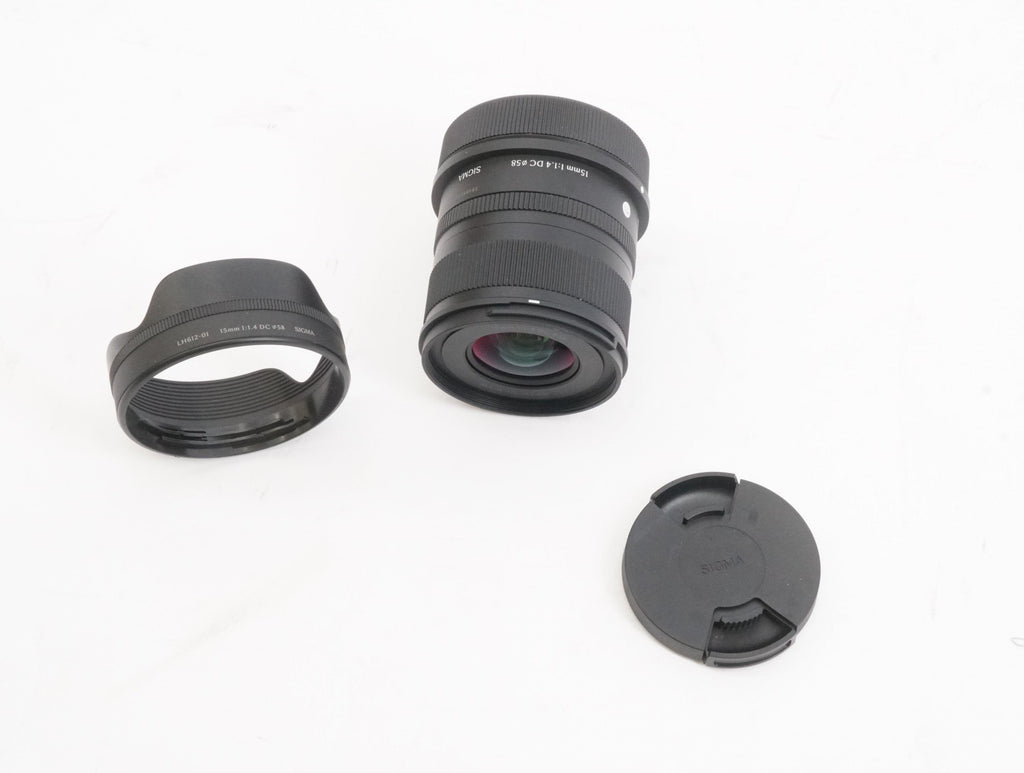 Sigma 15mm F1.4 DC Contemporary Lens for Mirrorless Cameras (Canon RF Mount) (Used)