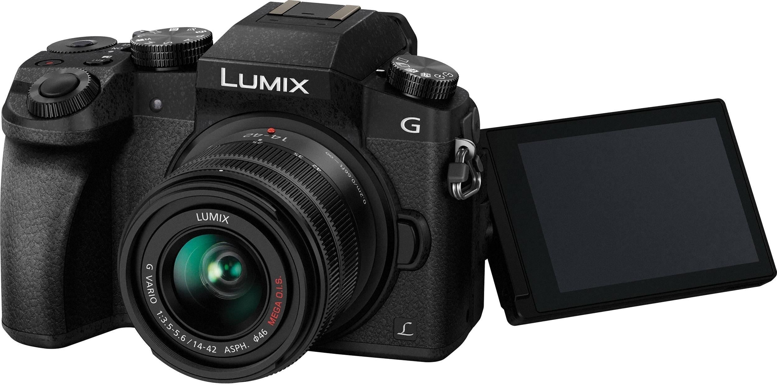 Panasonic Lumix DMC-G7 Dual Lens Kit (14–42mm, 45–150mm) (Open Box)