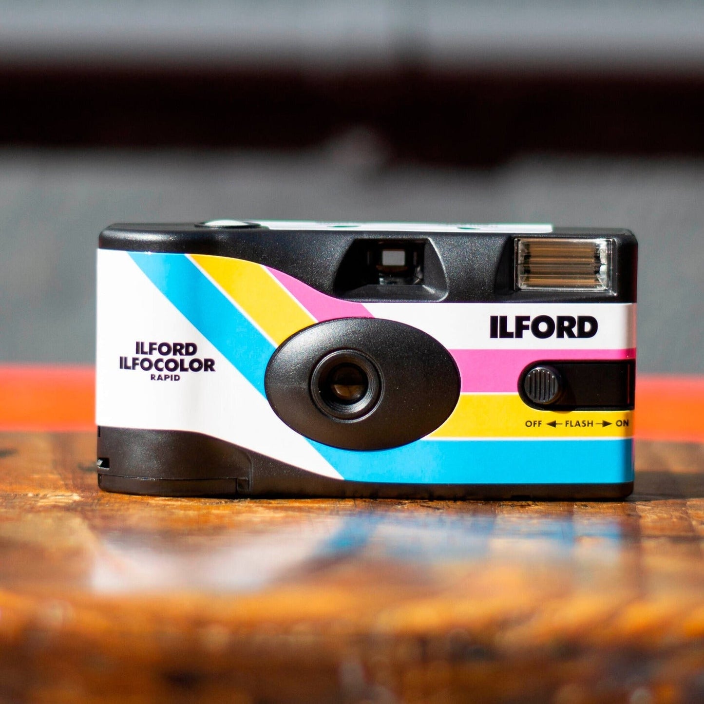 Ilford Ilfocolor Rapid Retro Single Use Camera with 31mm Optical Lens (White, 10-Pack) Bundle
