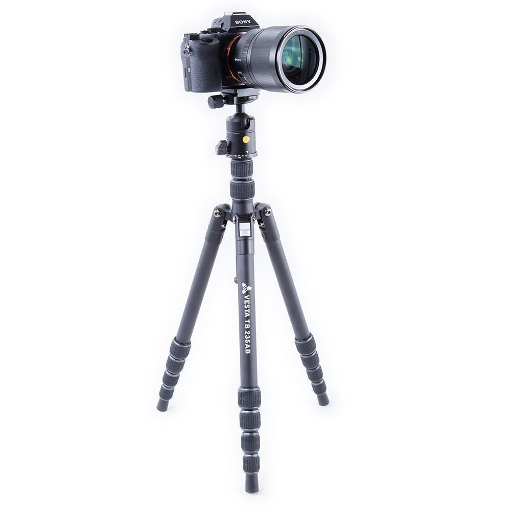 Vanguard Vesta TB235AB Aluminum Tripod with T-51 Ball Head
