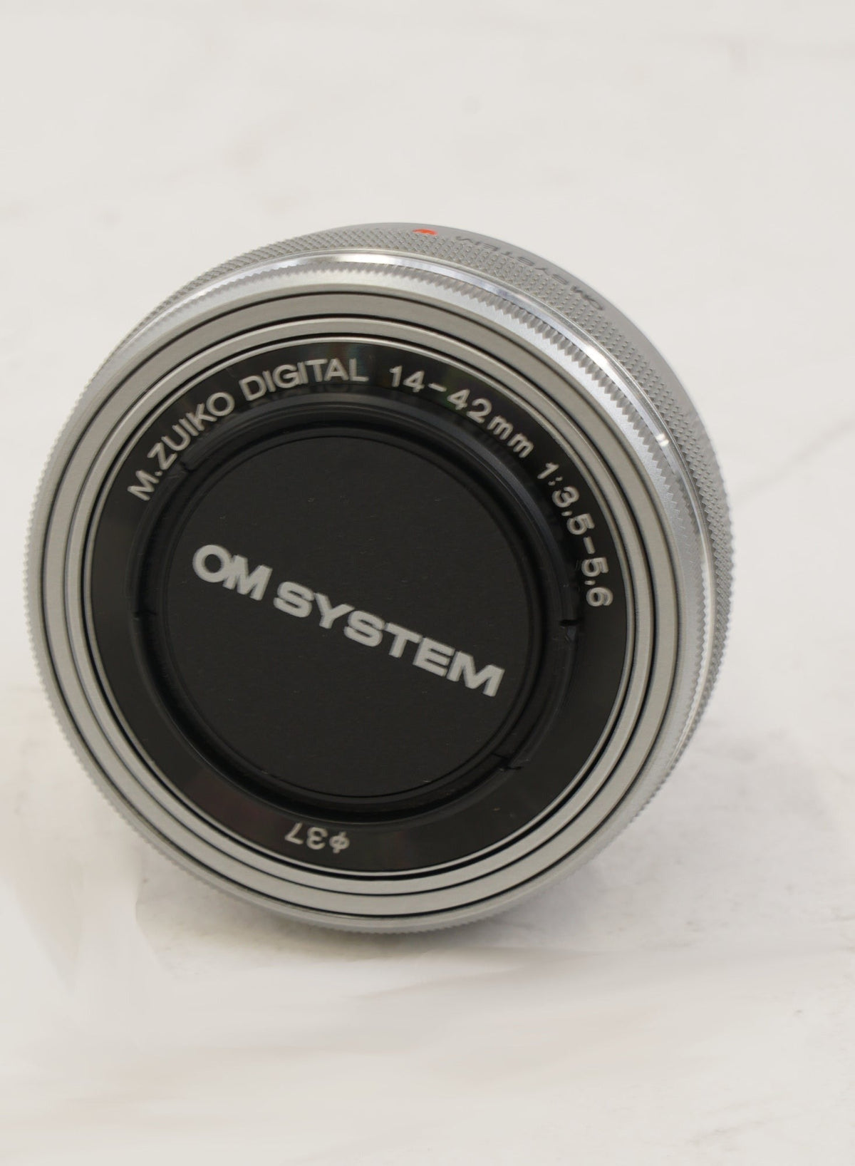 OM SYSTEM M.Zuiko Digital ED 14-42mm f/3.5-5.6 EZ Lens for Micro Four Thirds (Used)