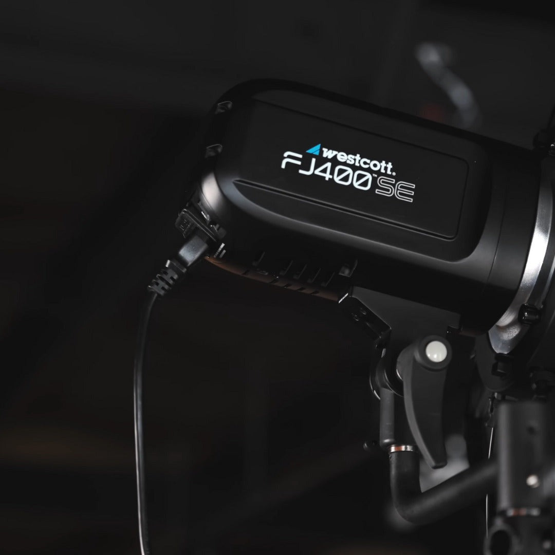 Westcott FJ400-SE Studio Strobe 400Ws (110V) with FJ-X3 Flash Trigger Bundle