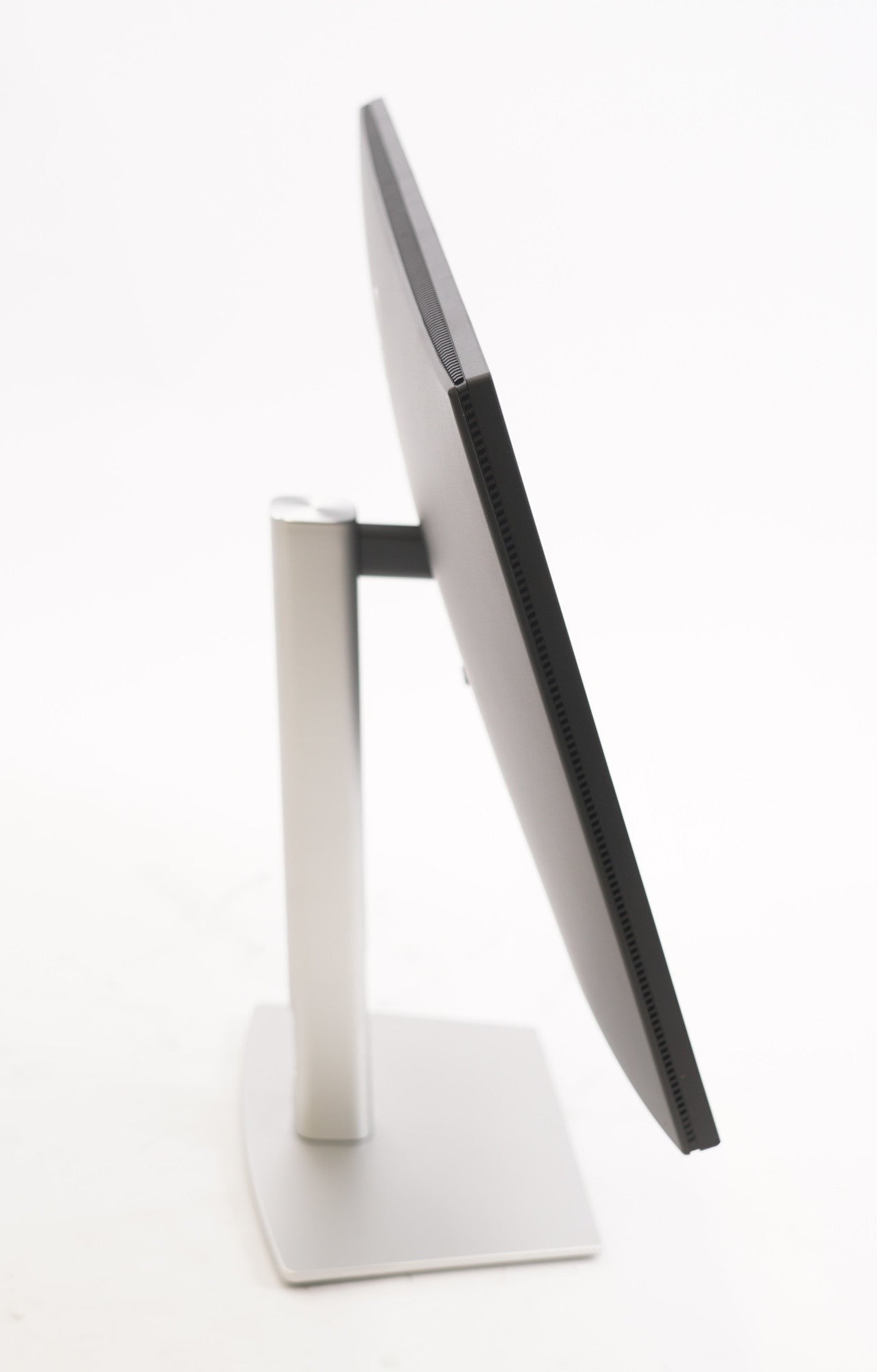 Dell 27-Inch IPS LED FHD Monitor | 100 Hz | VGA | USB | HDMI | Black and Silver (Open Box)