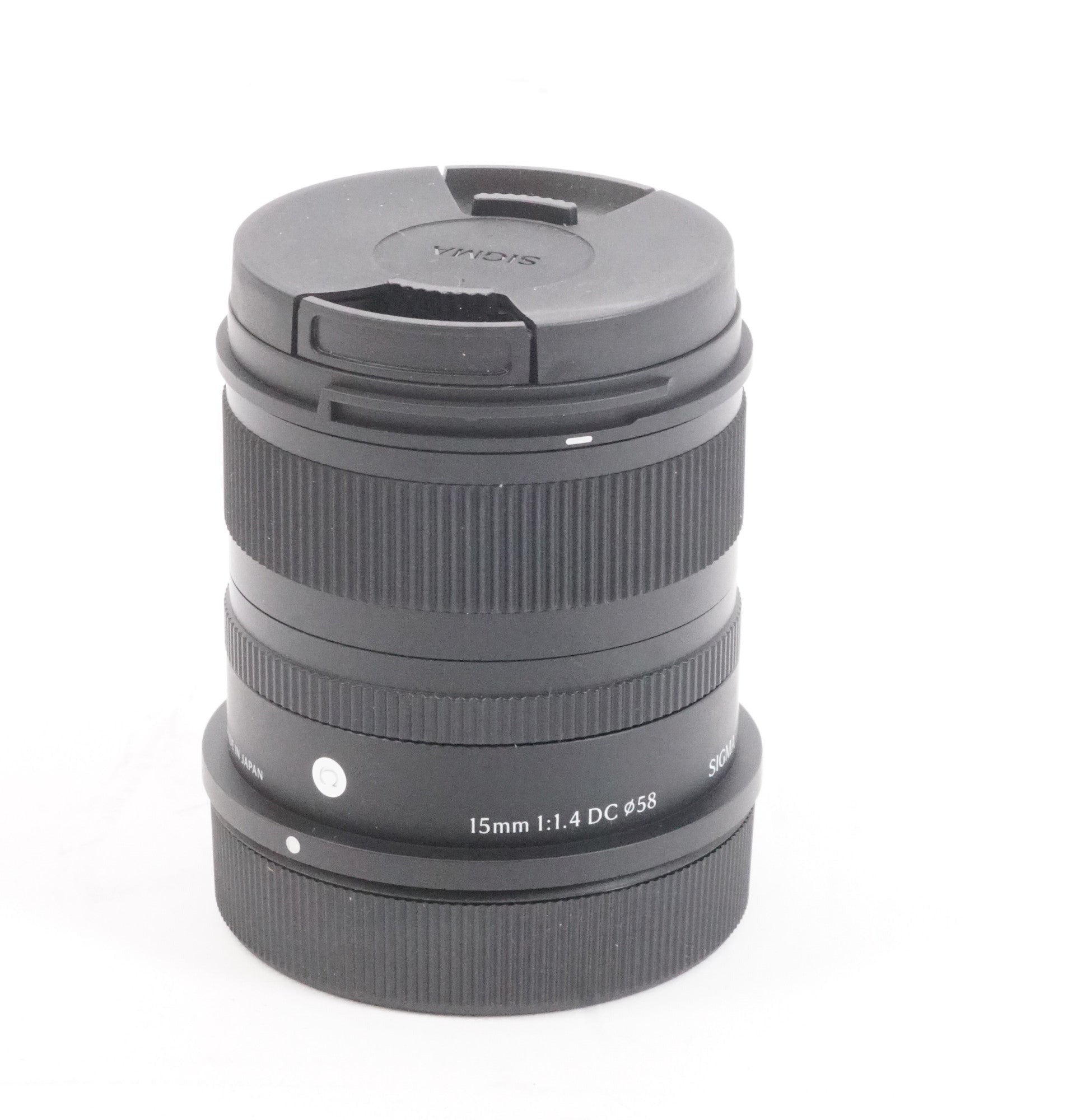Sigma 15mm F1.4 DC Contemporary Lens for Mirrorless Cameras (Canon RF Mount) (Used)