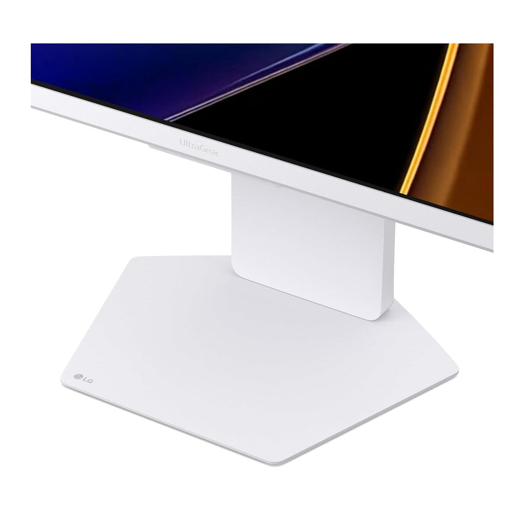 LG 32G810SA-W 32-inch Ultragear 4K UHD (3840 x 2160) IPS Gaming Monitor (White)