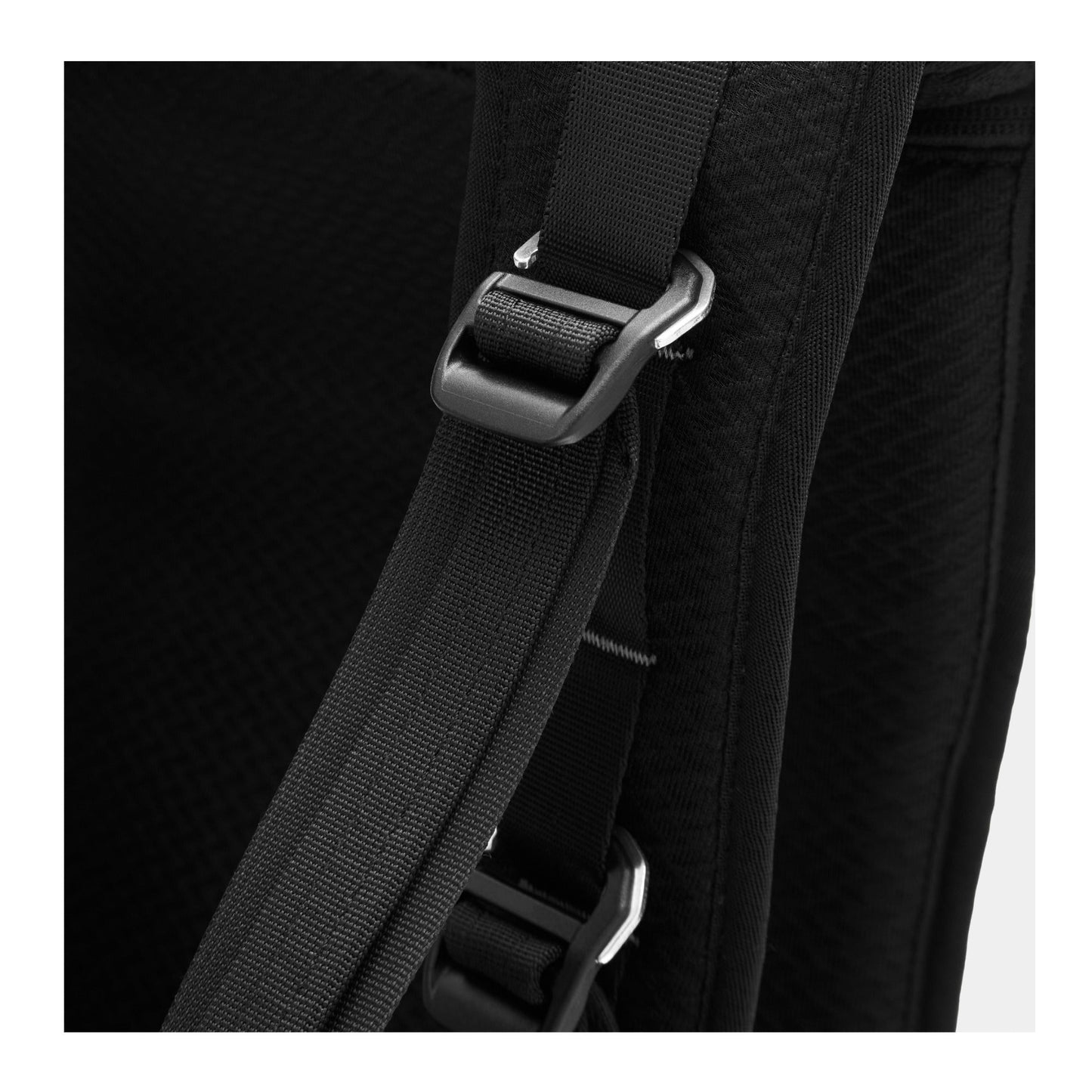 Sakk Camera Saddle Harness Back Support and Stability for Filmmakers