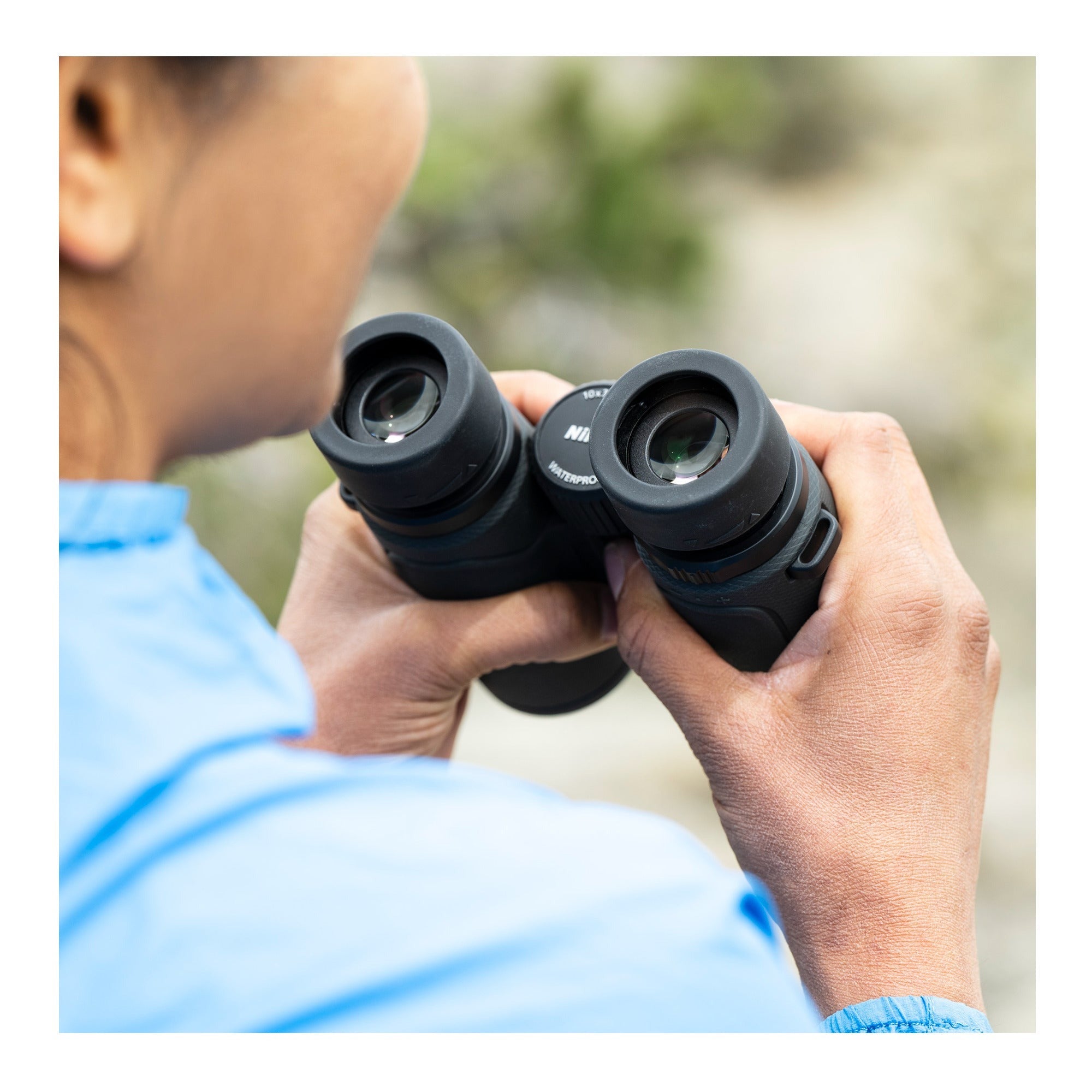 Nikon Prostaff P7 10X42 Binoculars