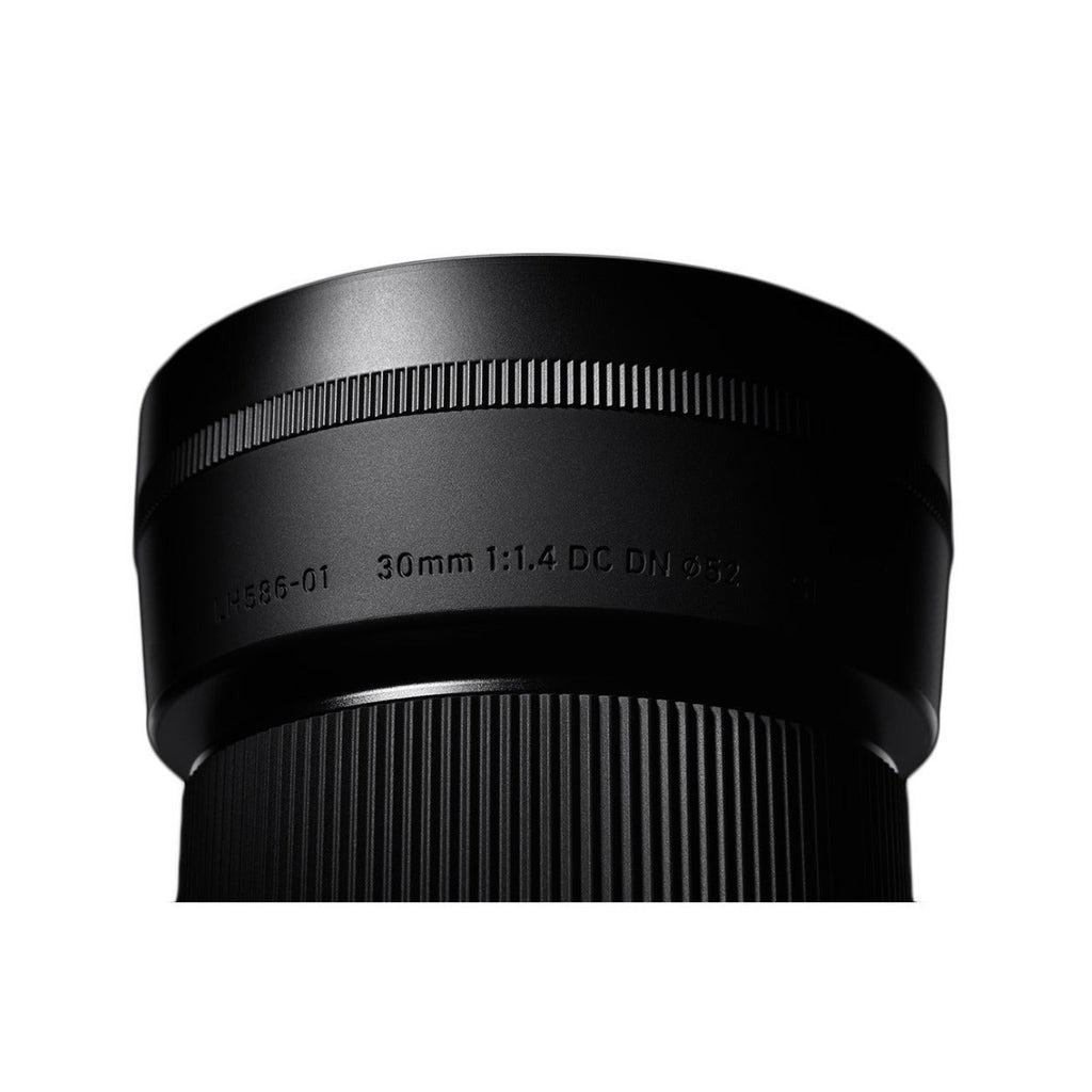 Sigma 30mm f/1.4 DC DN Contemporary Prime Lens for Sony E-Mount 64GB Bundle