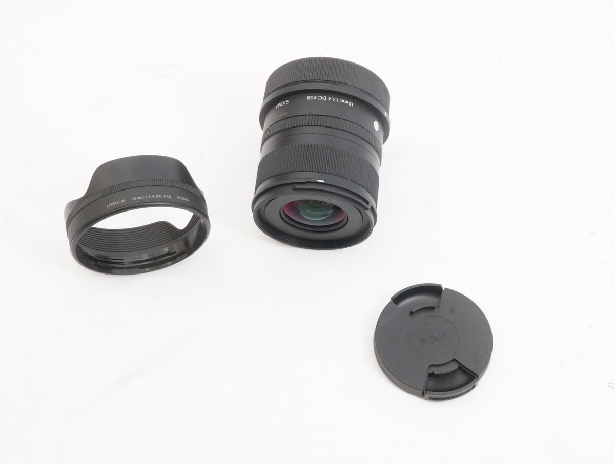 Sigma 15mm F1.4 DC Contemporary Lens for Mirrorless Cameras (Canon RF Mount) (Used)