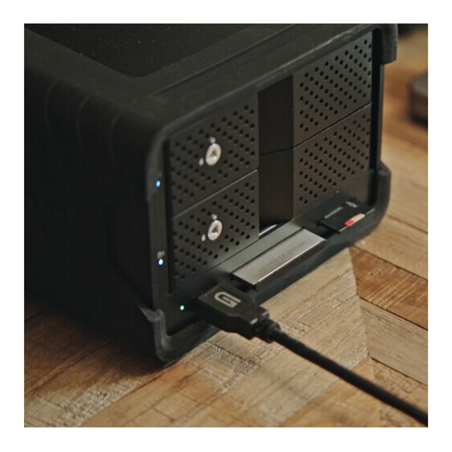 Glyph Blackbox PRO RAID 8TB Enterprise-Class Drive with Thunderbolt 3 Hub