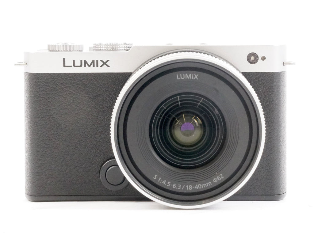 LUMIX S9 S 18-40mm Lens Kit - Black and Silver (DC-S9NSB9) (Used)