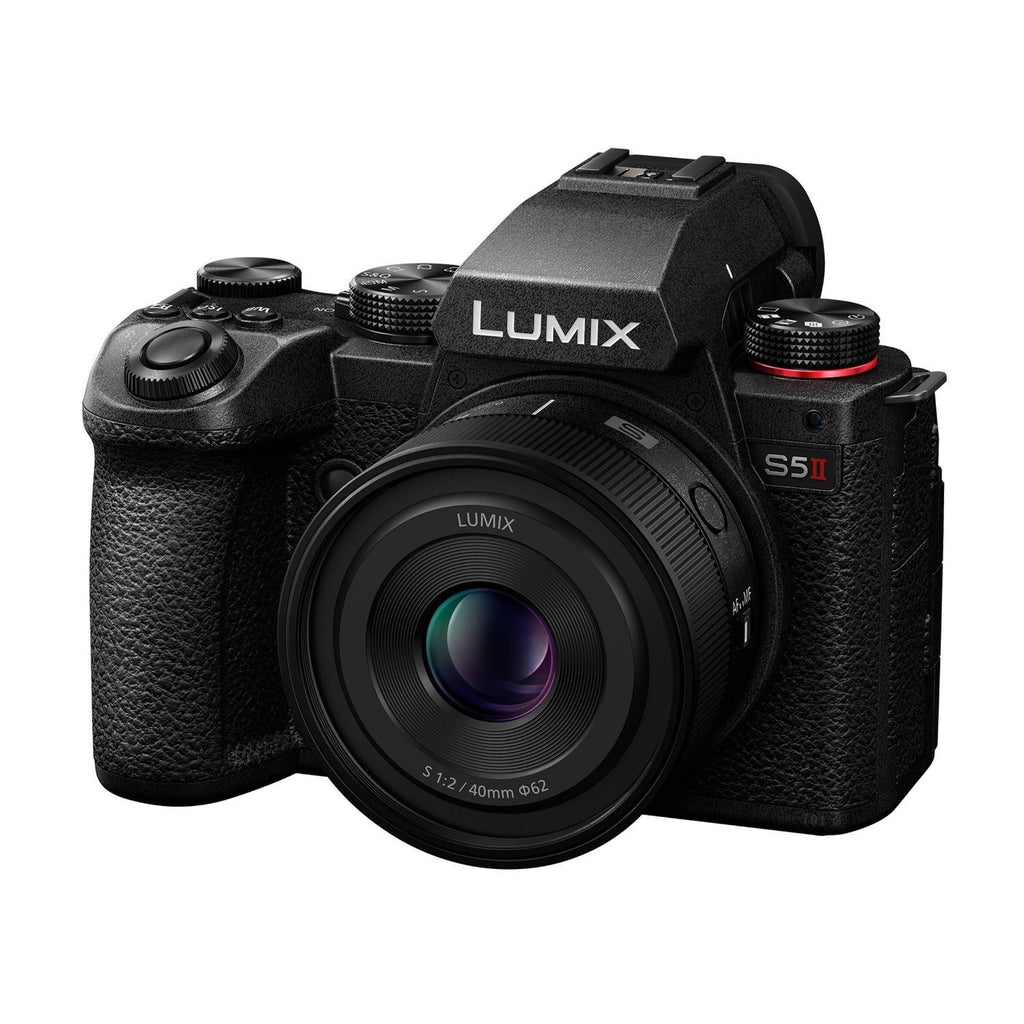 Panasonic LUMIX S 40mm f/2 Compact Prime L-Mount Lens (Black)