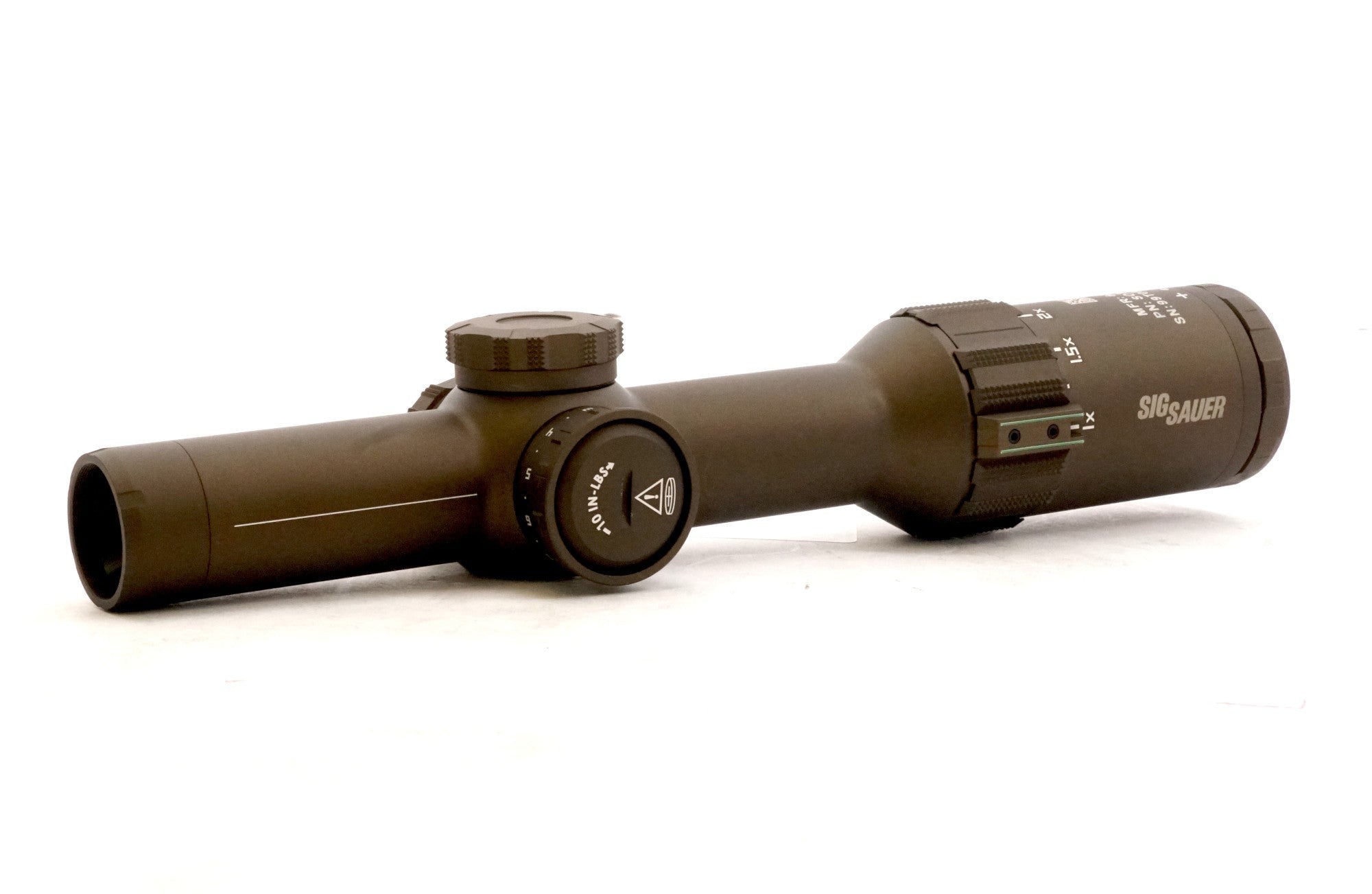 SIG SAUER TANGO6T Flat Dark Earth Scope with 6x Zoom and Illuminated Reticle (Open Box)