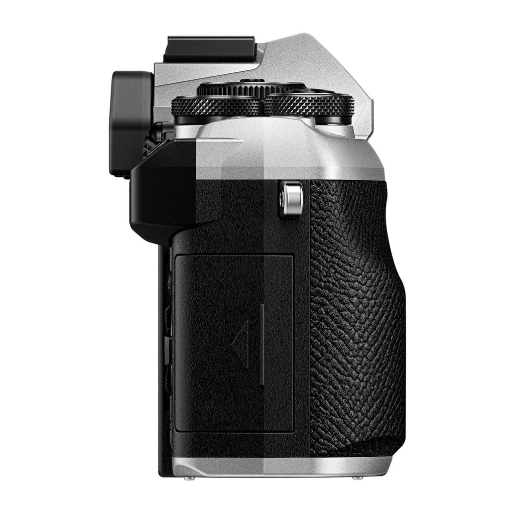 OM SYSTEM OM-5 Mark II Mirrorless Camera with 14-150mm f/4-5.6 II Lens (Silver)