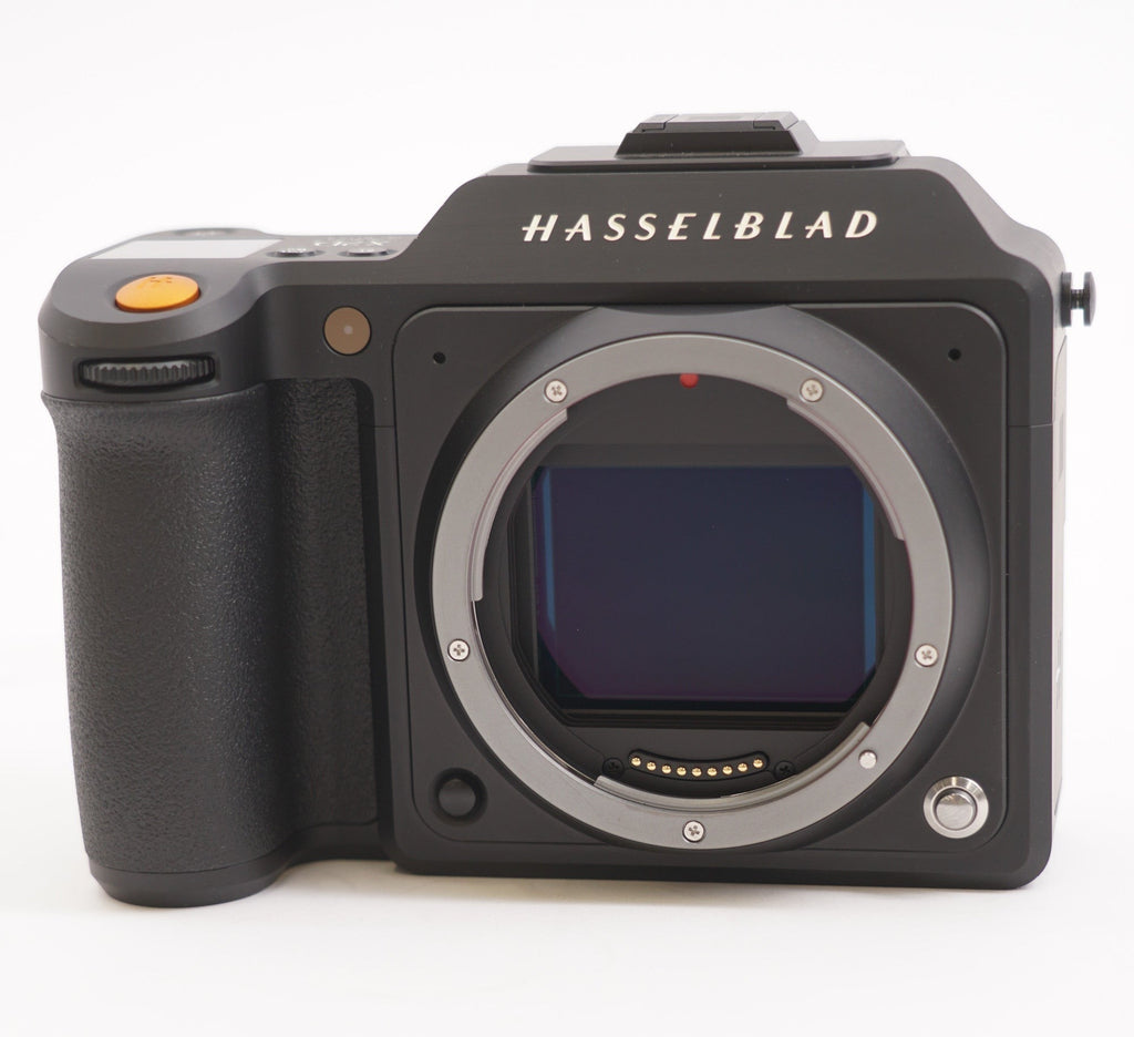Hasselblad X2D 100C Medium Format Mirrorless Camera with 75mm f/3.4 P Lens (Used)