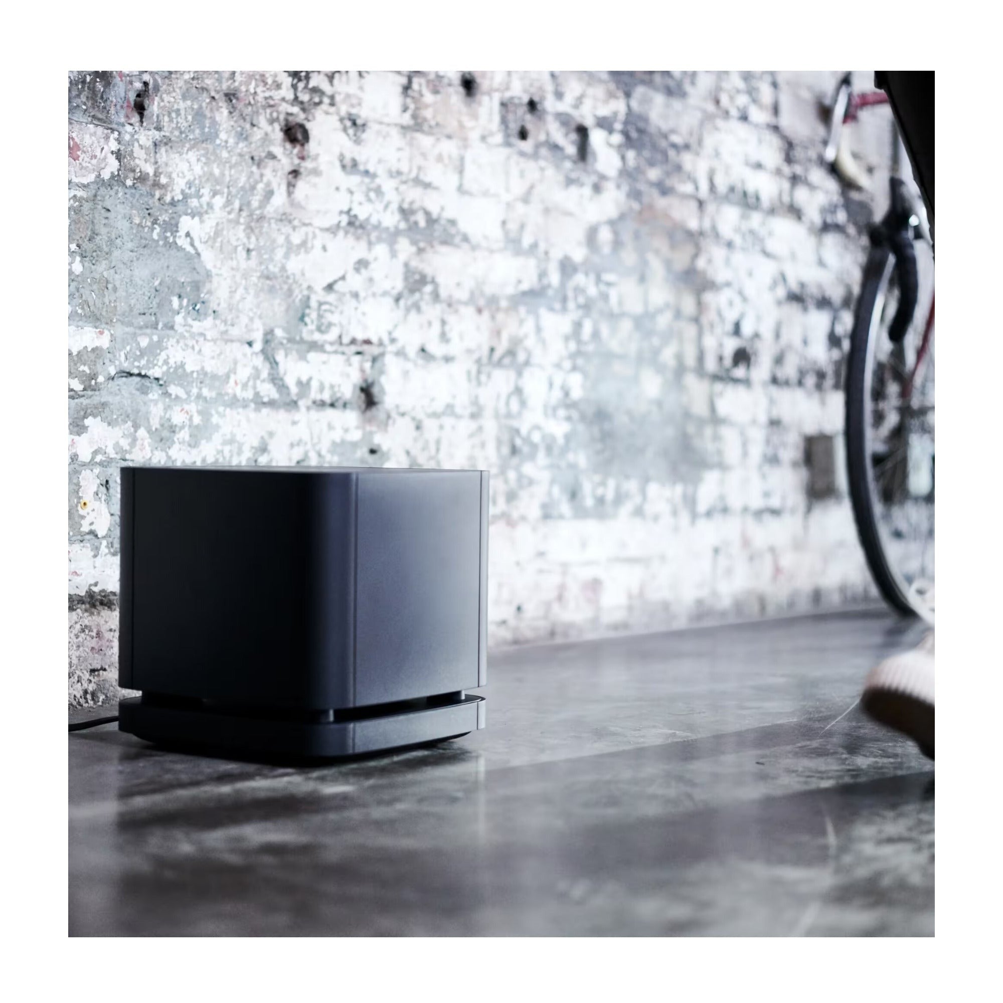 Bose Bass Module 500 Wireless Subwoofer for Select Soundbars (Black)