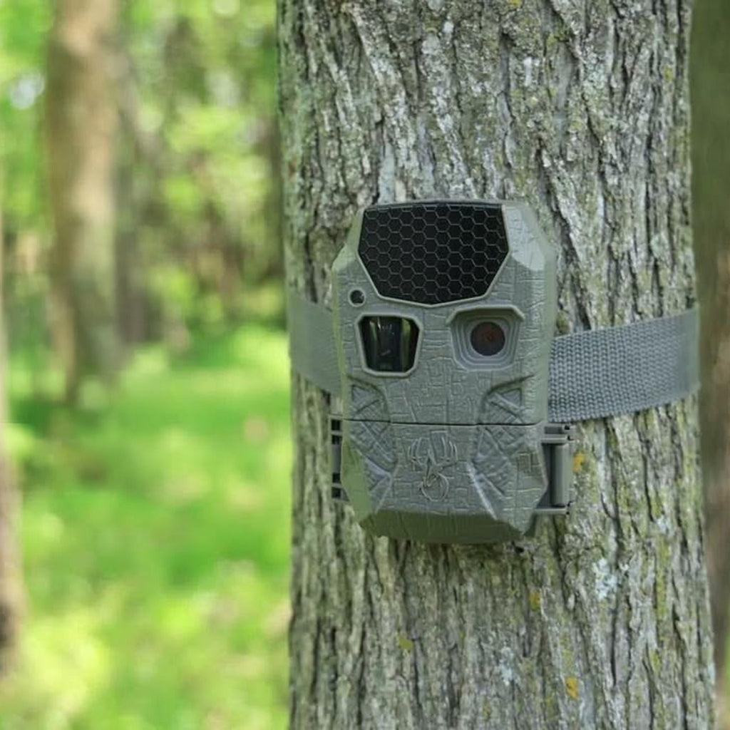 Wildgame Innovations Kicker 2.0 Lightsout Trail Camera with 18MP Resolution (6-Pack) Bundle