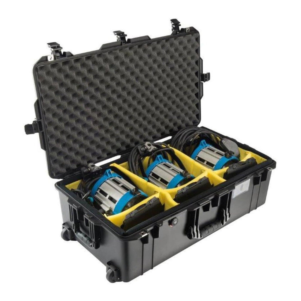 Pelican Air 1615 Wheeled Case with Padded Dividers (Black)