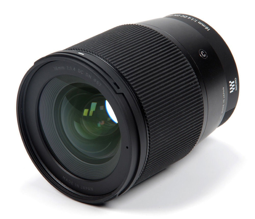 Sigma 16mm f/1.4 DC DN Contemporary Lens for Micro Four Thirds