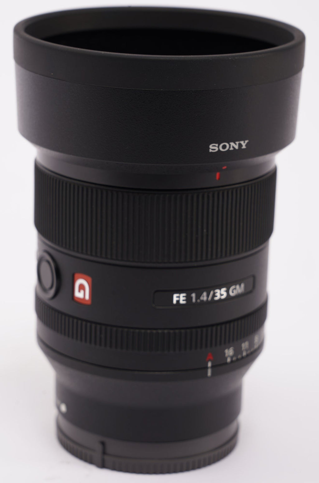 Sony FE 35mm f/1.4 GM Full-Frame Large-Aperture Wide Angle G Master Lens (Open Box)