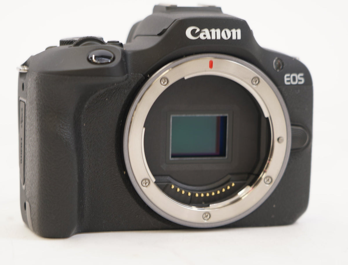 Canon EOS R100 Mirrorless Camera with 18-45mm and 55-210mm Lenses (Used)