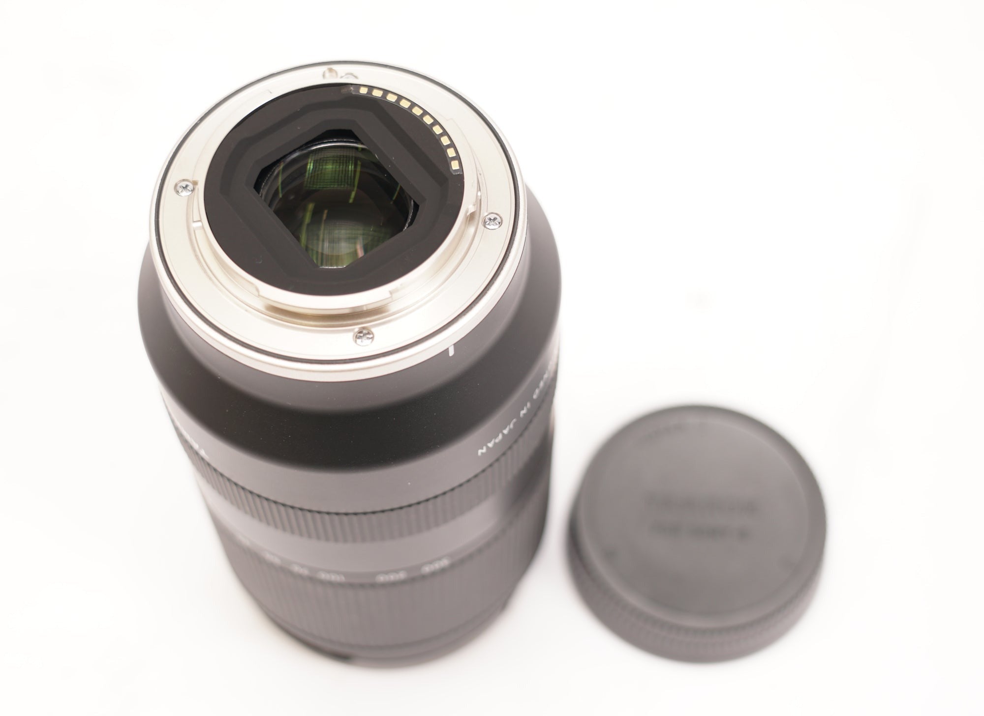 Tamron 18-300mm F/3.5-6.3 Di III-A VC VXD Lens (Sony E-mount) (Used)