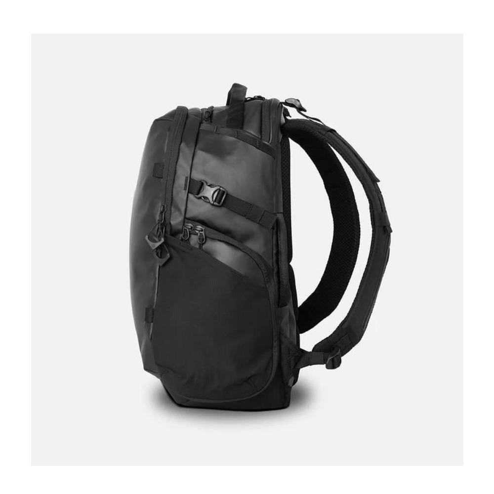 WANDRD Stratus Photo 18L Photography Backpack (Black)