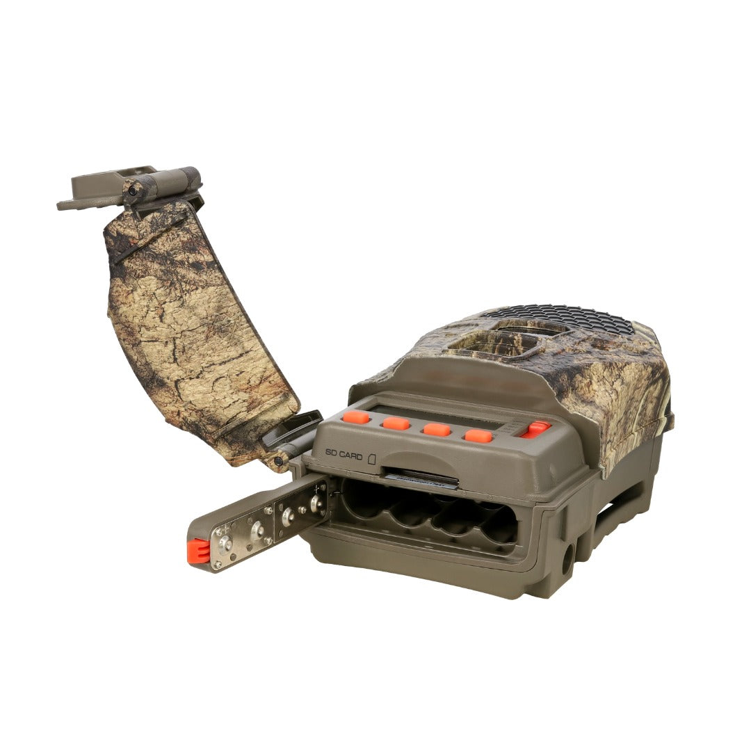 Wildgame Innovations Terra Extreme 14 Megapixel IR Trail Camera (Mossy Oak)